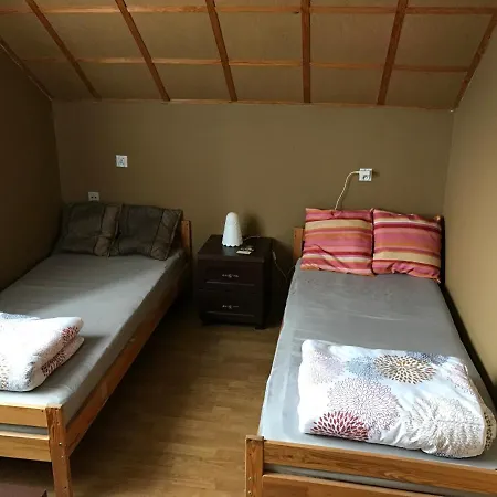 Nad Sowiogorskim Potokiem Δωμάτια σε οικογενειακή κατοικία