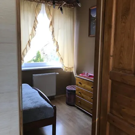 Nad Sowiogorskim Potokiem * Jugów